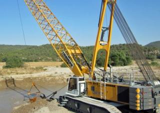 Gru cingolate - braccio a traliccio Liebherr HS 895 HD