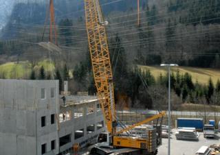 Gru cingolate - braccio a traliccio Liebherr LR 1250