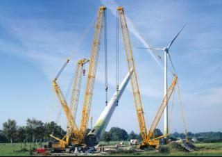 Gru cingolate - braccio a traliccio Liebherr LR 1400/2