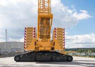 Gru cingolate - braccio a traliccio Liebherr LR 1500