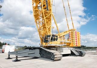 Gru cingolate - braccio a traliccio Liebherr LR 1500