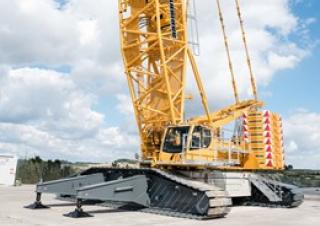 Gru cingolate - braccio a traliccio Liebherr LR 1500