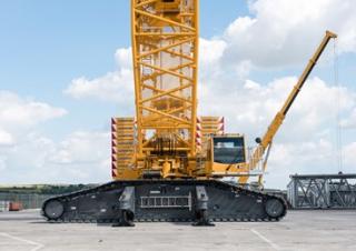 Gru cingolate - braccio a traliccio Liebherr LR 1500