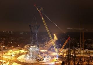 Gru cingolate - braccio a traliccio Liebherr LR 1600/2