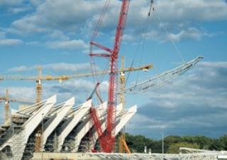 Gru cingolate - braccio a traliccio Liebherr LR 1750/2