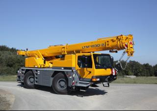Gru fuoristrada Liebherr LTM 1030-2.1 