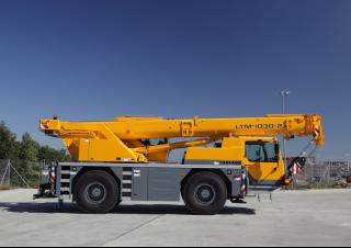 Gru fuoristrada Liebherr LTM 1030-2.1 