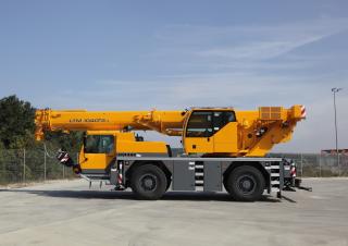 Gru fuoristrada Liebherr LTM 1040-2.1 