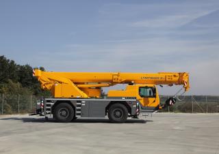 Gru fuoristrada Liebherr LTM 1040-2.1 