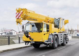 Gru fuoristrada Liebherr LTM 1040-2.1 