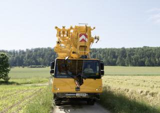 Gru fuoristrada Liebherr LTM 1050-3.1 