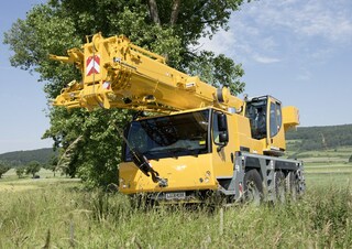 Gru fuoristrada Liebherr LTM 1050-3.1 