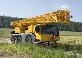 Gru fuoristrada Liebherr LTM 1050-3.1 