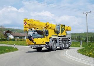Gru fuoristrada Liebherr LTM 1060-3.1 