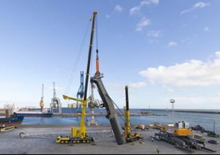 Gru fuoristrada Liebherr LTM 1350-6.1 