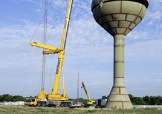 Gru fuoristrada Liebherr LTM 1400-7.1 
