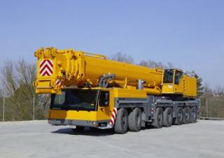 Gru fuoristrada Liebherr LTM 1400-7.1 