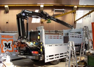 Gru per autocarro idrauliche Cormach 16600 E1