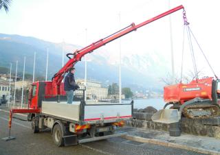 Gru per autocarro idrauliche Cormach 6800 E1