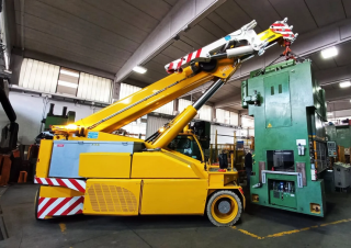 Gru semoventi industriali JMG MC 350  