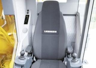 Gru fuoristrada Liebherr LTM 1070-4.2 