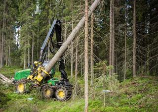 Macchine forestali Harvester forestali John Deere 1270 G