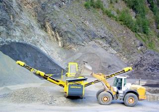 Impianti mobili di setacciatura Keestrack Explorer 1800-3 Deck