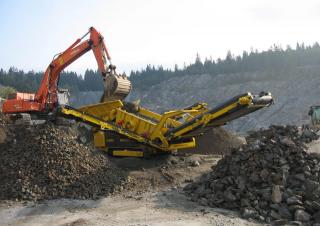 Impianti mobili di setacciatura Keestrack Frontier 4518 T