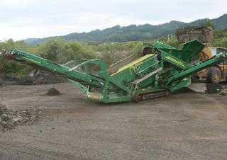 Impianti mobili di setacciatura McCloskey R155