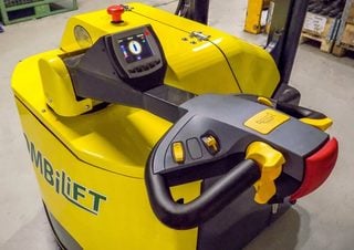Stoccatori per pallet Impilatori Walkie Combi-Lift Combi CS 1750