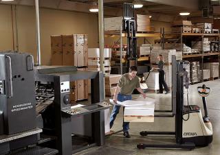 Stoccatori per pallet Impilatori Walkie Crown M 3000-20