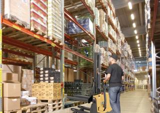 Stoccatori per pallet Impilatori Walkie Caterpillar NSP12QLMI