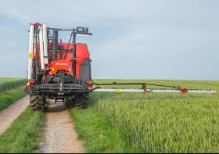 Irroratrice con barra montabile Kverneland iXter A12