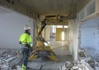 Accessori e attacchi Martelli demolitori idraulici Epiroc SB 152