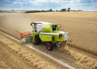 Mietitrebbie Claas Avero 240