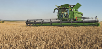 Mietitrebbie John Deere S 690 HM