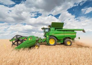 Mietitrebbie John Deere S760