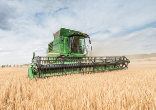Mietitrebbie John Deere T 670 LL