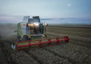 Mietitrebbie Claas Tucano 550