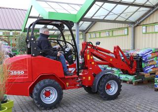 Mini caricatore frontale Schäffer 3550