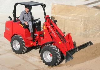 Mini caricatore frontale Schäffer 4250