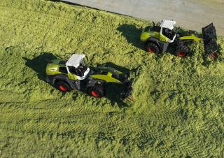 Mini caricatore frontale Claas Torion 1913