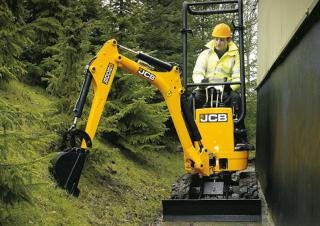 Miniescavatori JCB 8008 CTS