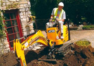 Miniescavatori JCB 8010 CTS
