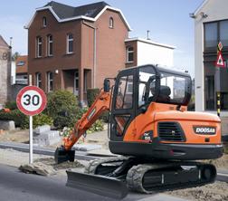 Escavatori gommati Doosan DX 55