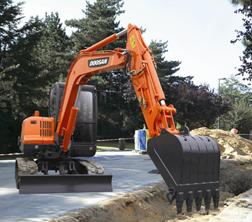 Escavatori gommati Doosan DX 55