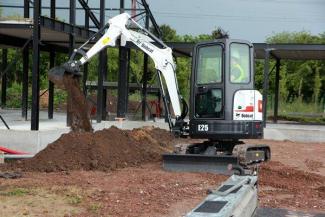Miniescavatori Bobcat E25