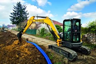 Miniescavatori New Holland E50B SR