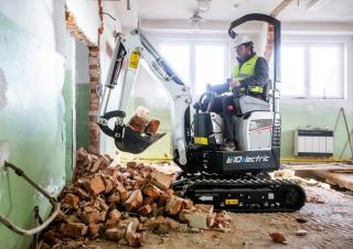 Miniescavatori Bobcat E10e