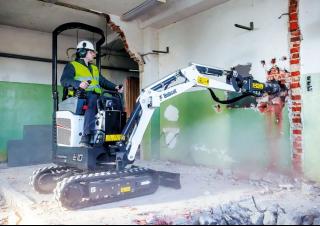 Miniescavatori Bobcat E10e